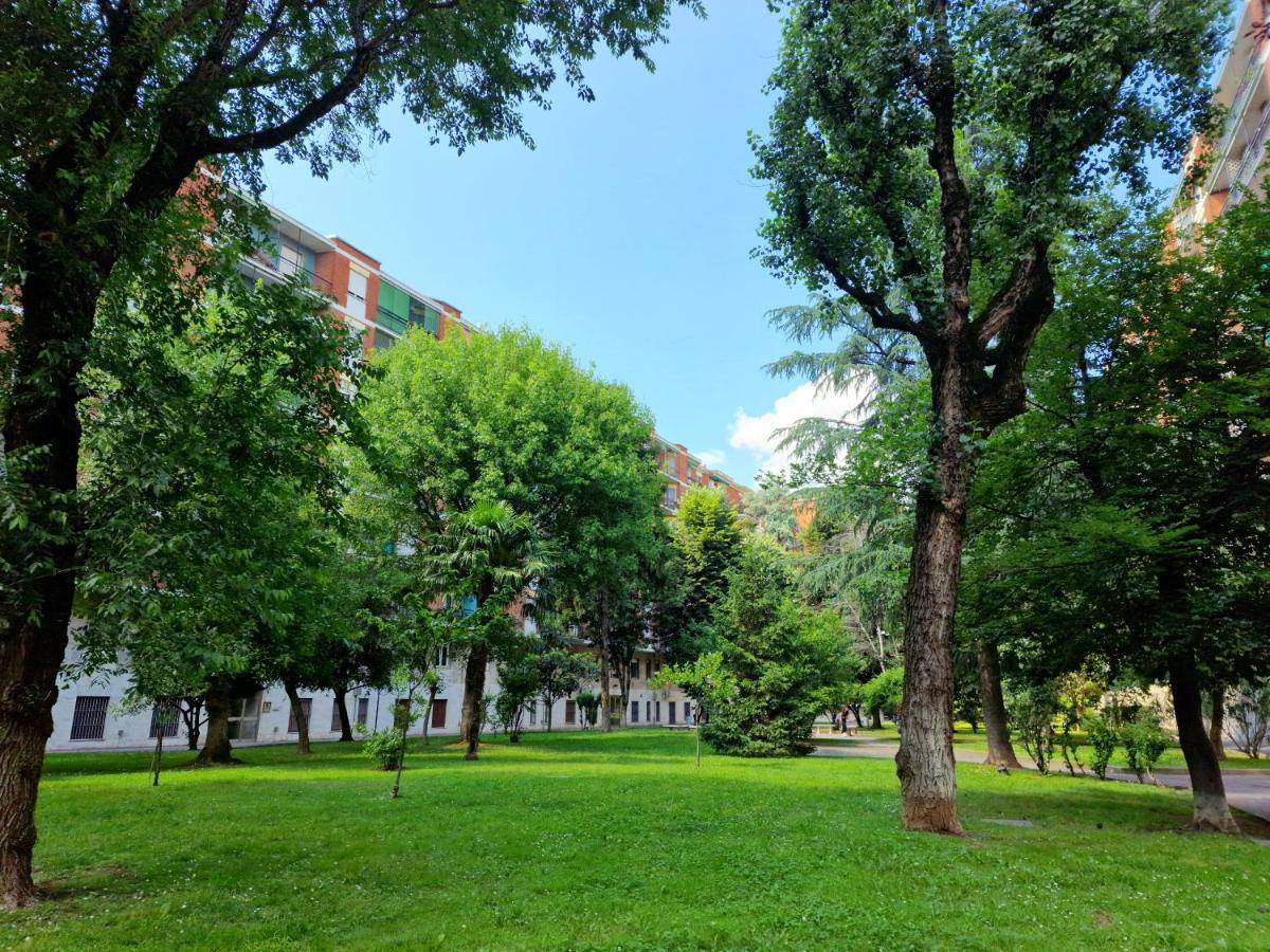 Giardino Sul Naviglio Lägenhet Milano Exteriör bild